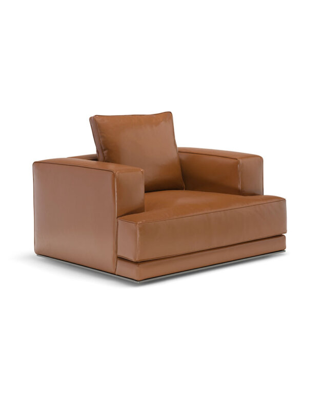 augusto armchair