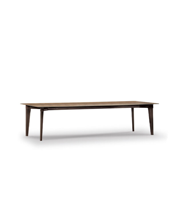 penthouse table