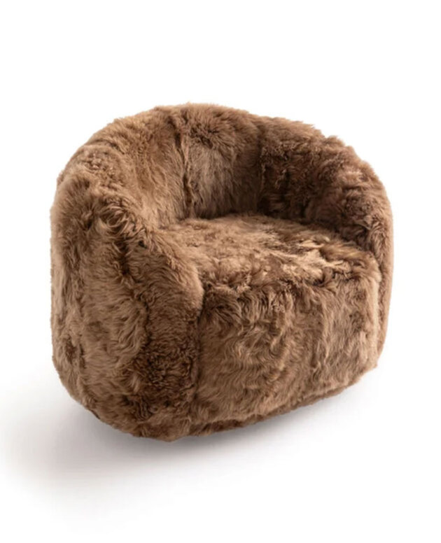 Welcome armchair