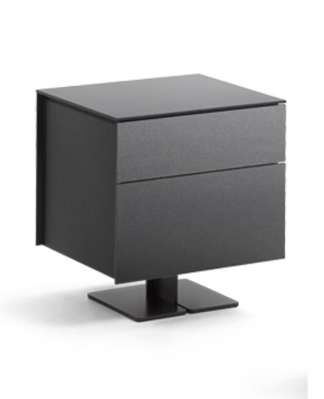 Juta Night tables